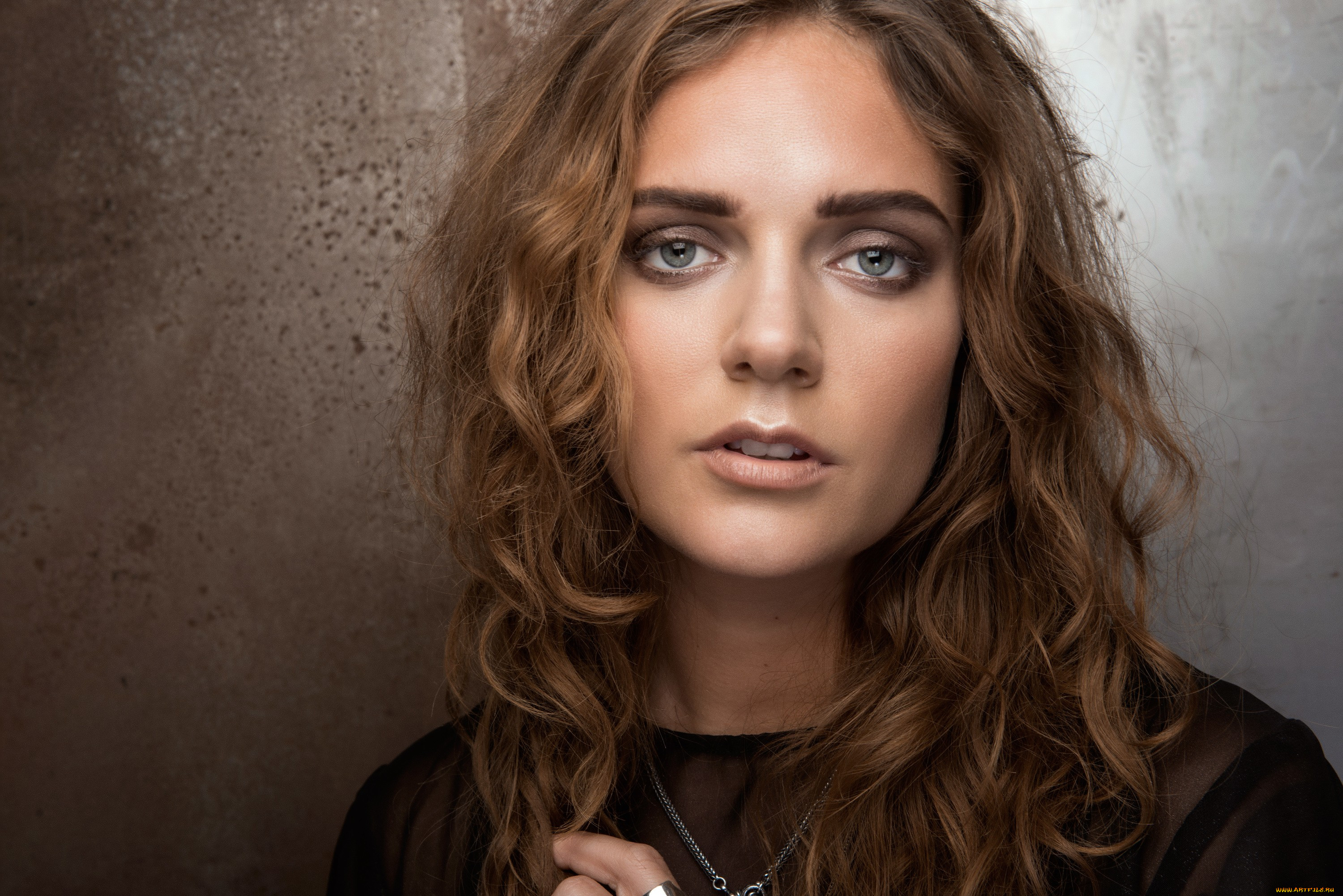 tove lo, , 